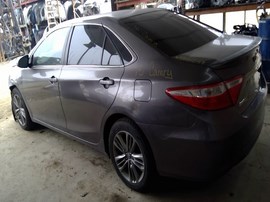 2015 TOYOTA CAMRY, GRAY, SE MODEL, 2.5L, AT.  Z25247